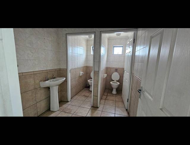 BUSINESS PROPERTY TO RENT IN UMGENI BUSINESS PARK